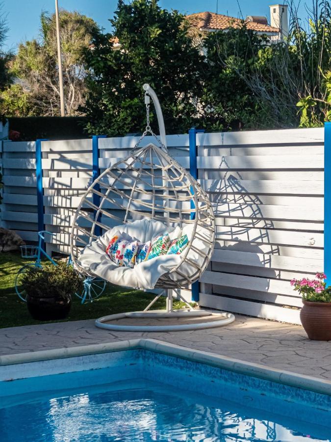 Greek Island Style 2 Bedroom Villa With Pool Next To The Sea ラルナカ エクステリア 写真