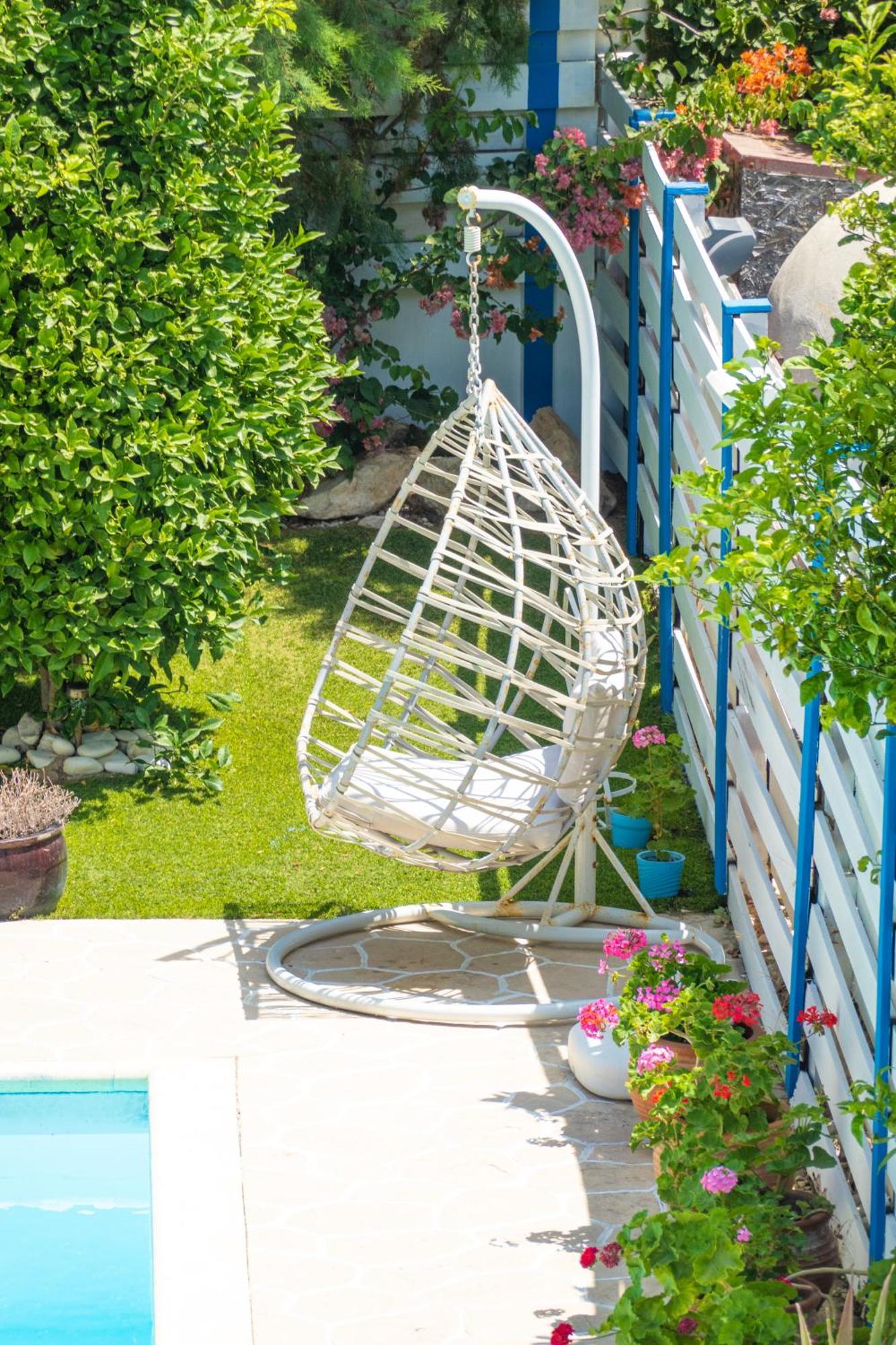 Greek Island Style 2 Bedroom Villa With Pool Next To The Sea ラルナカ エクステリア 写真